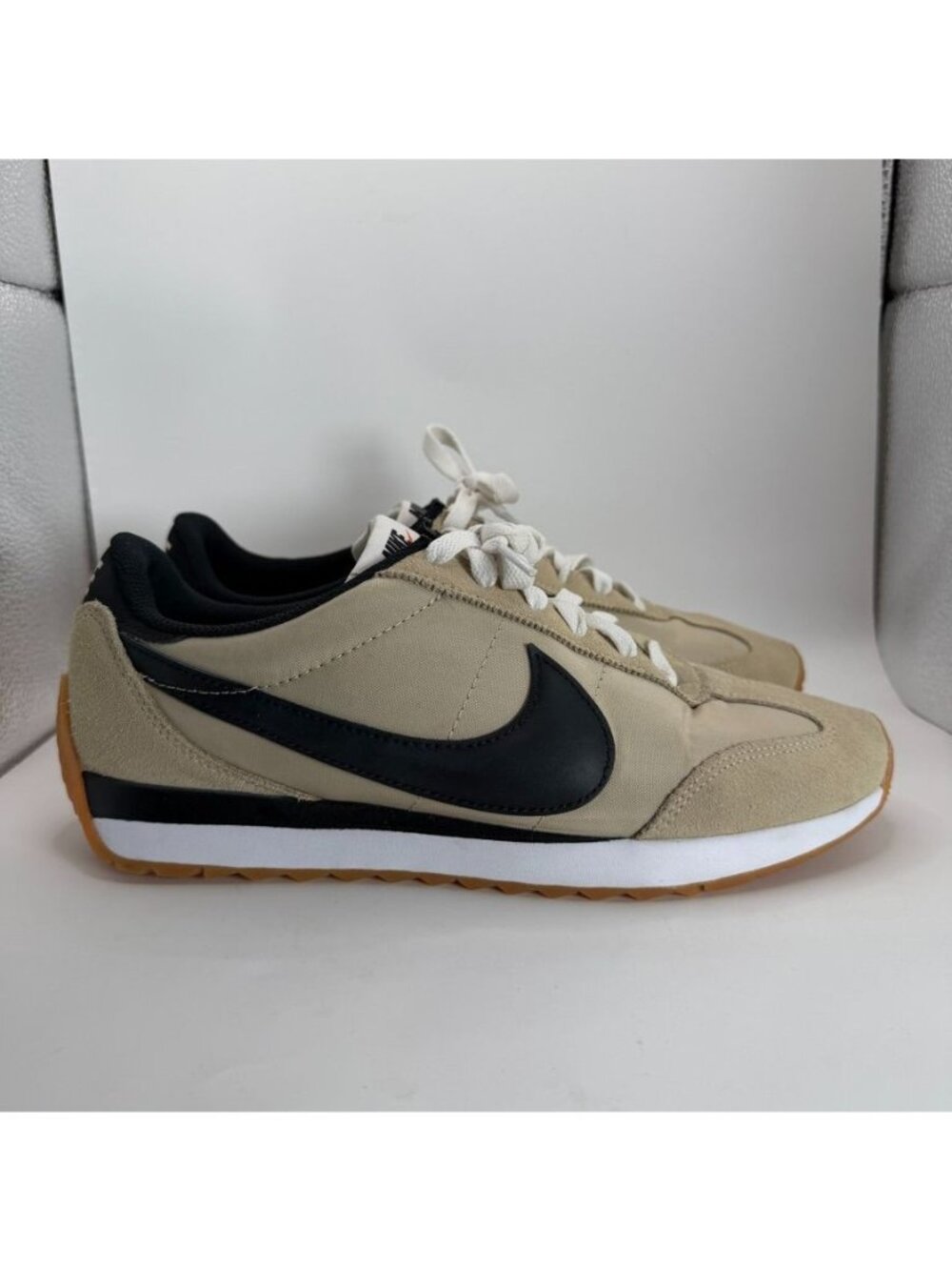 Nike Daybreak Retro Sneakers Black & Beige Gum Sole US 9.5 Mens Casual Shoes
